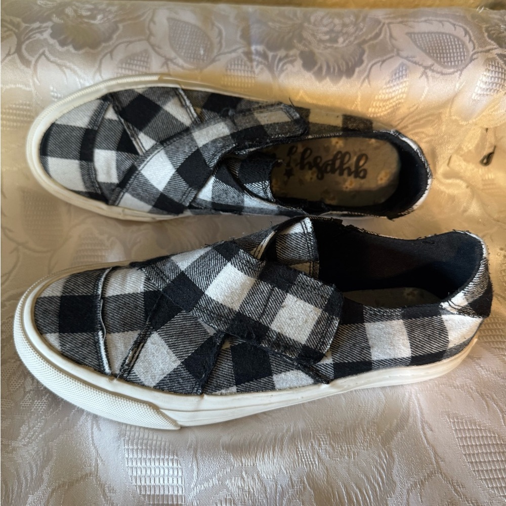 Gypsy Jazz Plaid Along Sneakers Size 7